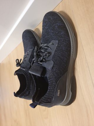 Zapatos urbanos IMAC negros