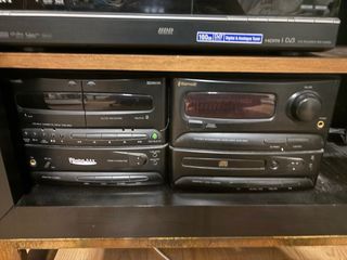 Hitachi VHS, Sony DVD y equipo música