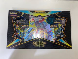 Caja Pokémon Shining Fates Dragapult VMAX *English