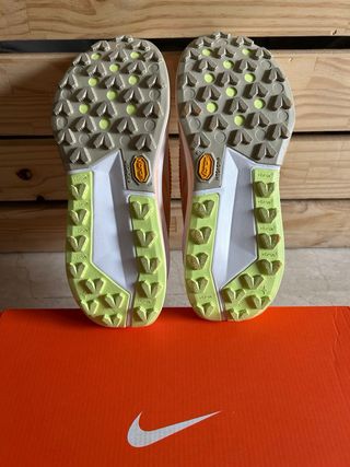 Nike ZoomX Zegama Trail 2 Talla 37.5 Nuevas 