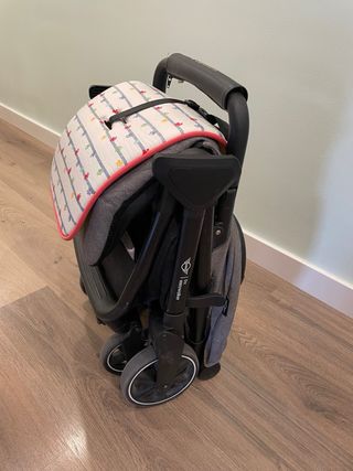 Silla de paseo Easywalker Jackey gris