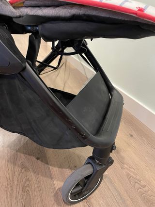 Silla de paseo Easywalker Jackey gris