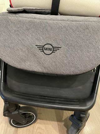 Silla de paseo Easywalker Jackey gris