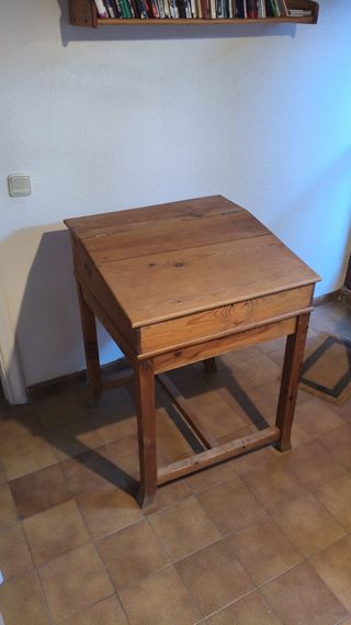 Escritorio antiguo madera pino