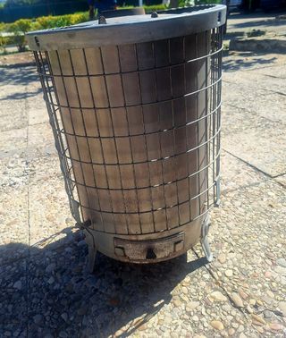 Estufa de leña / Salamandra metálica