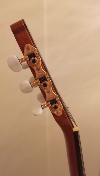 Guitarra Clásica Juan Alvarez