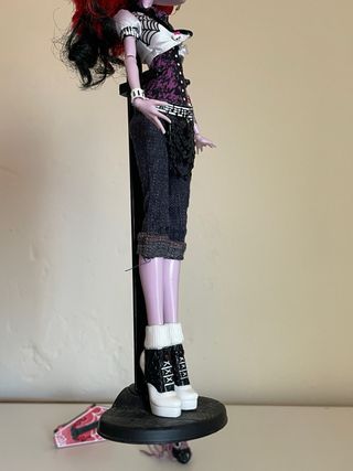OPERETTA  Muñeca Monster High con accesorios
