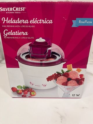 Heladera Silvercrest Fucsia