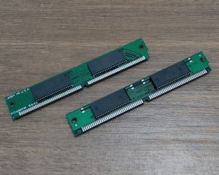 Memória RAM EDO 2x8 Mb Simms de 72 pinos 60ns