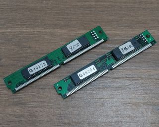 Memória RAM EDO 2x8 Mb Simms de 72 pinos 60ns