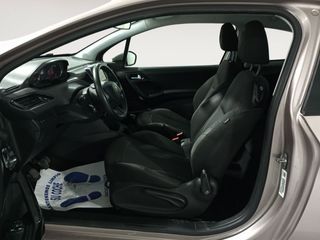 Peugeot 208 Active