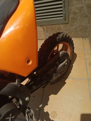 Minimoto cross 49cc cambio por bici Commencal 16" 