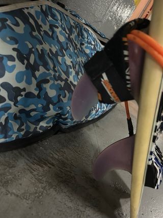 Tabla de surf Lightning Bolt – Shaper Paulo Rabell