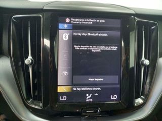Volvo XC60 2.0 D3 MOMENTUM PRO ADBLUE