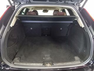Volvo XC60 2.0 D3 MOMENTUM PRO ADBLUE