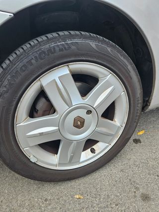 Renault Clio 2005