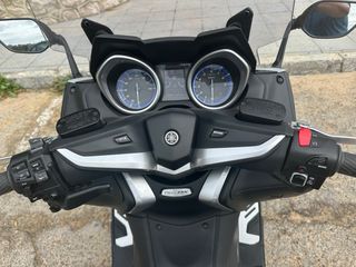 Moto Yamaha T-MAX 530 Dx.  2019