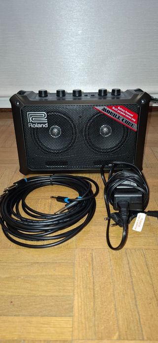 Roland Mobile Cube Amplificador Negro