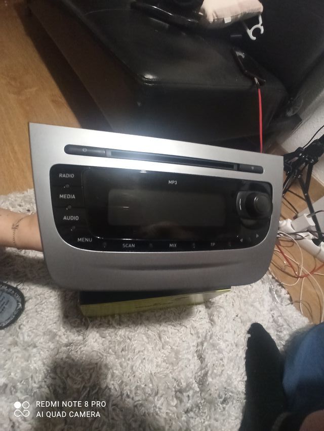 Radio SEAT Ultra Low SE359 BVX