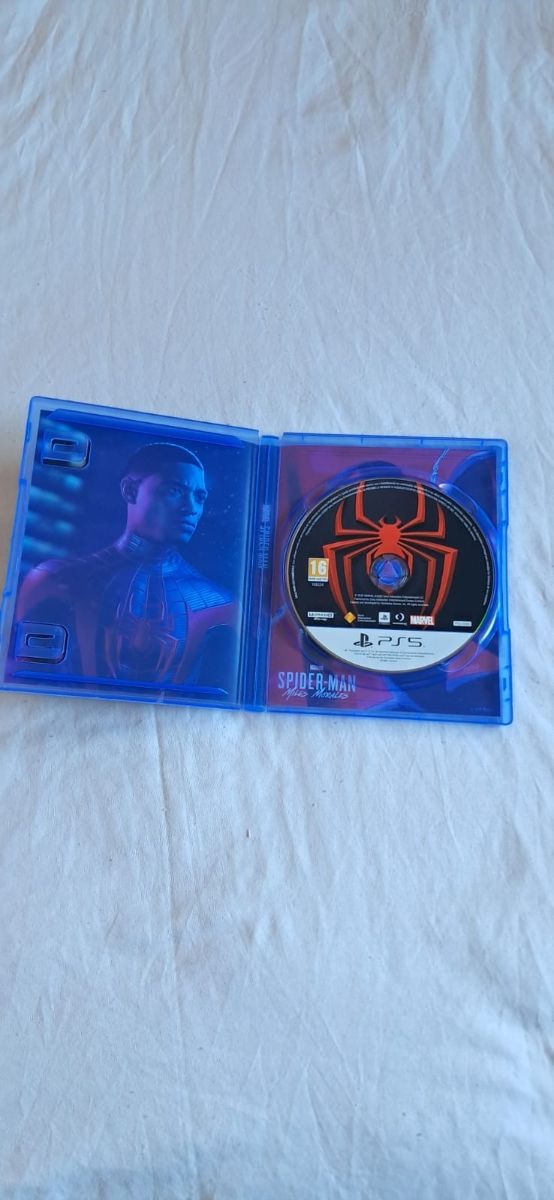 Jogo PS5 Spider-Man Miles Morales Edição Ultimate