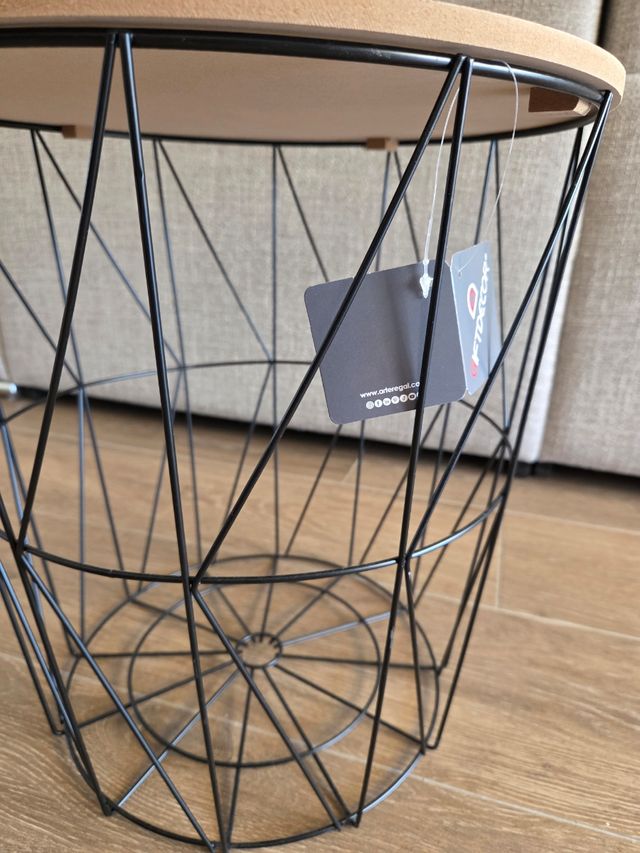 Mesa auxiliar rejilla madera