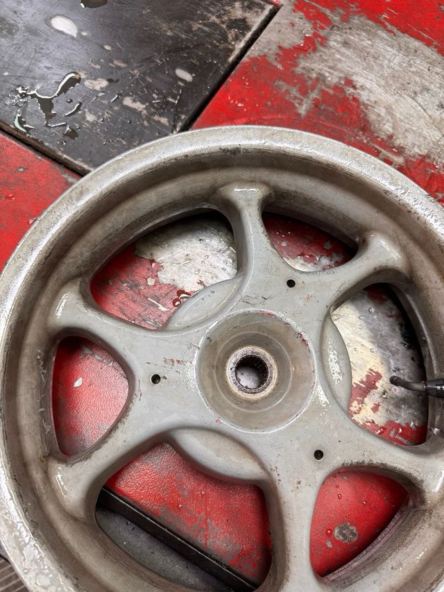 Llantas Honda Dylan y PS 125