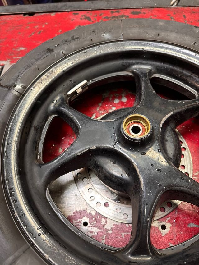 Llantas Honda Dylan y PS 125