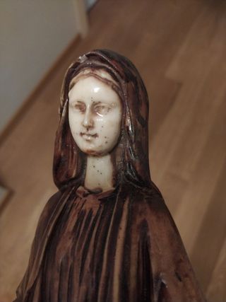Statua in resina Madonna Miracolosa