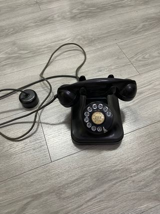 Teléfono antiguo de disco