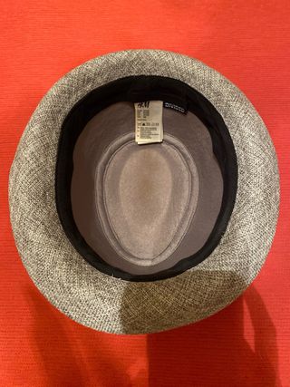 Sombrero gris tela H&M- 58/M