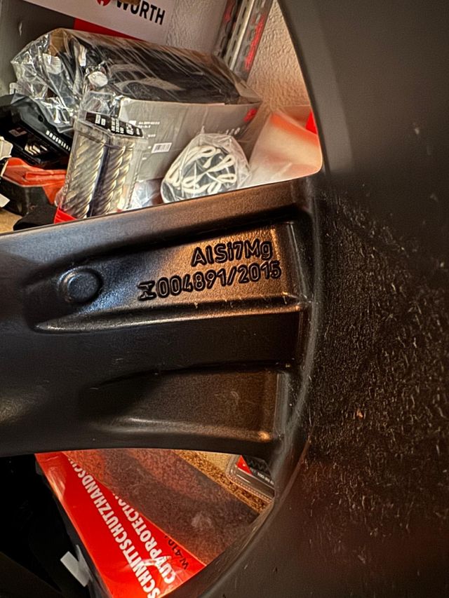 Llantas y neumáticos Hankook