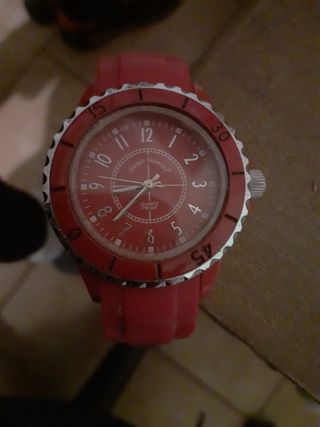 Reloj Giorgio Valentian Rojo