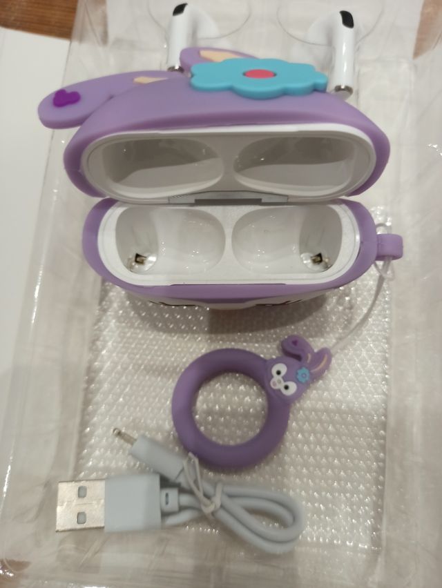 Cuffie Bluetooth con custodia a forma di coniglio