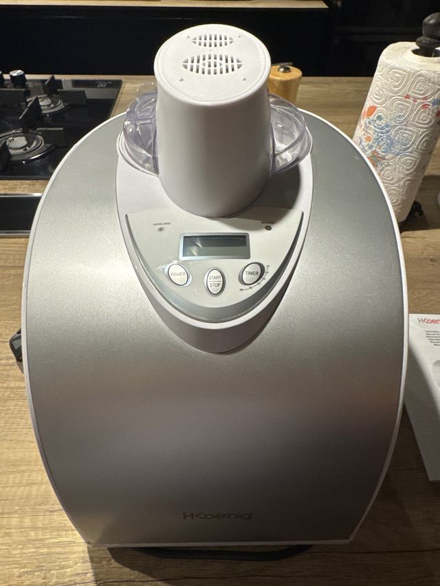 Gelatiera HKOENIG HF180