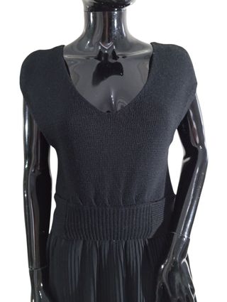 Vila, vestido combinado.