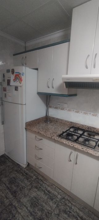 Muebles de cocina blancos de madera