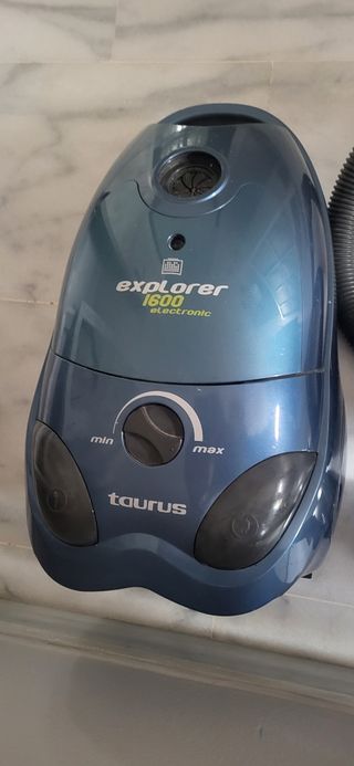 Aspirador Taurus Explorer 1600W
