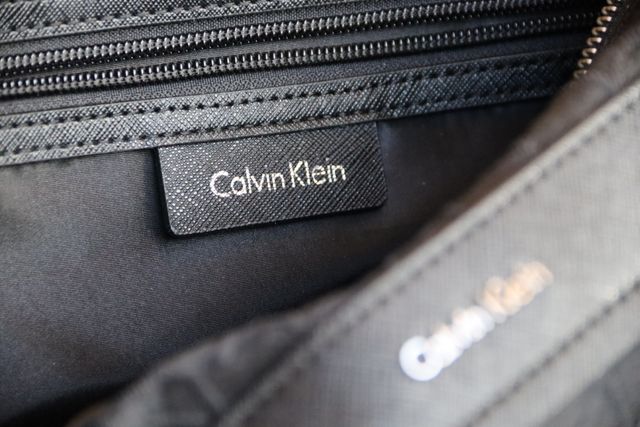 Bolso Calvin Klein Negro