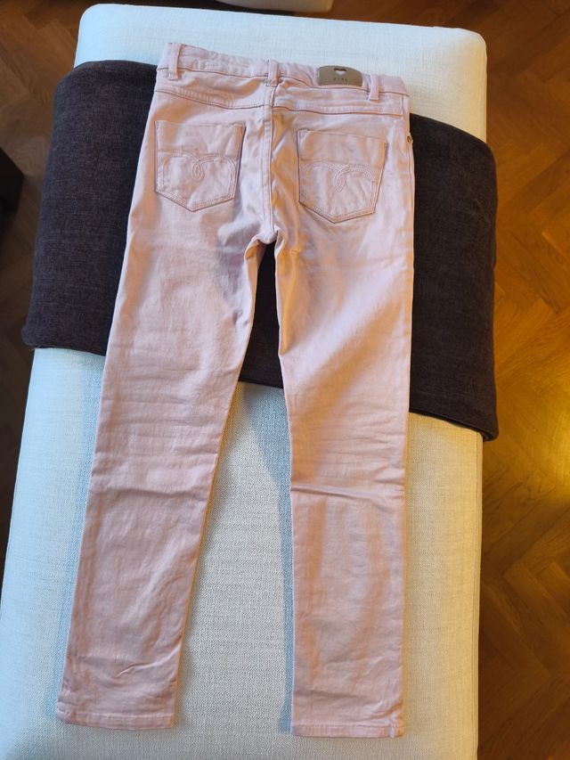 Conjunto Mayoral niña: blusa y pantalón