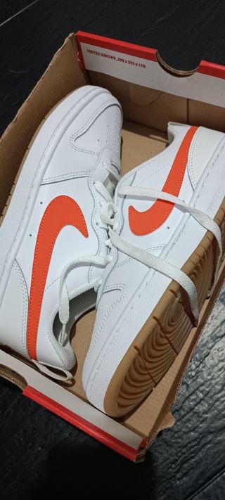 Nike Court Borough Low 2 Blancas Naranja
