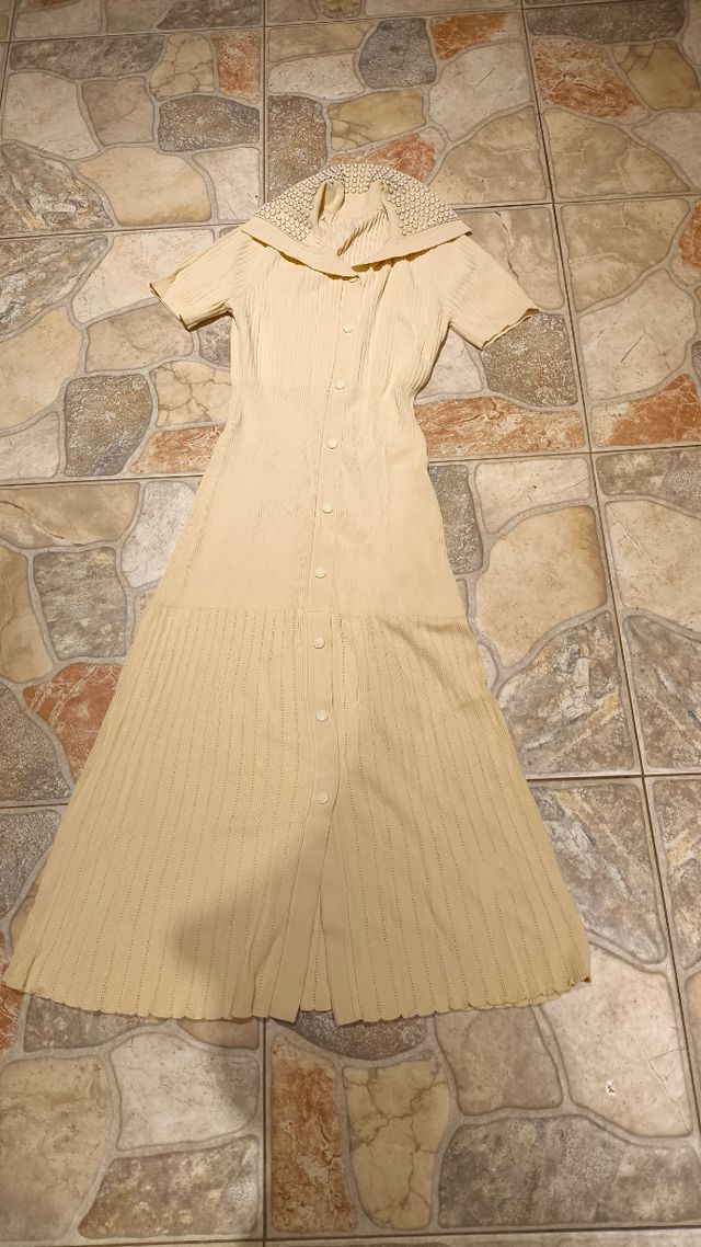 Vestido largo de punto blanco