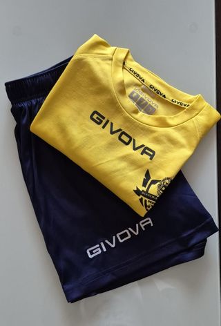 Equipación Futsal GIVOVA Talla S Amarilla