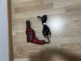 Taladro Black & Decker Rojo