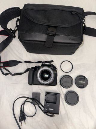 Canon EOS 2000D + Objetivo + Complementos