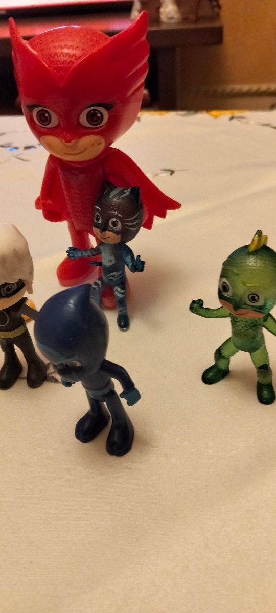 7 Figure PJ Masks