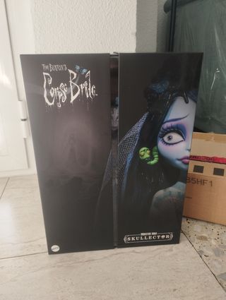 La sposa di Monster High Corpse Emily Mattel