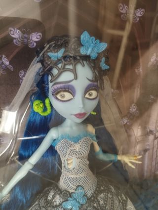 La sposa di Monster High Corpse Emily Mattel