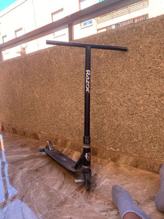 Patinete Razor Negro Usado