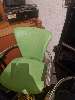 Silla de peluquería de salón negra