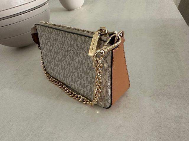 Bolso Michael Kors Beige y Dorado